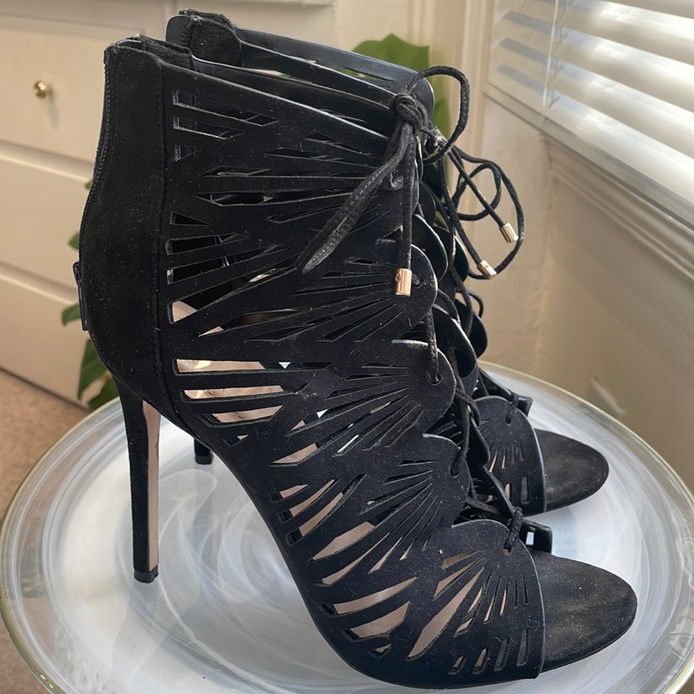 Aldo womens lace heels size 10